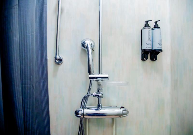 Economy Single Room image 4