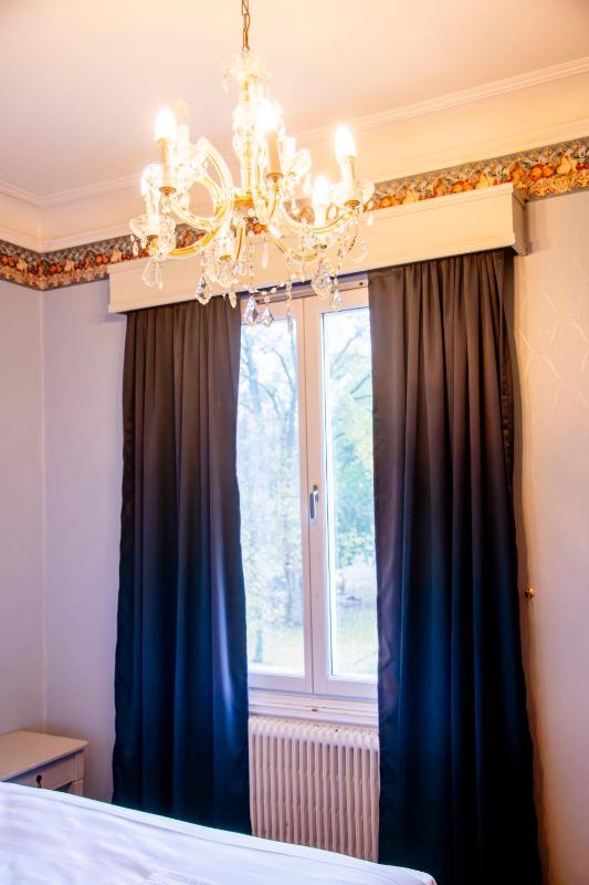 Economy Double or Twin Room image 2