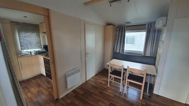 Mobile Home image 4