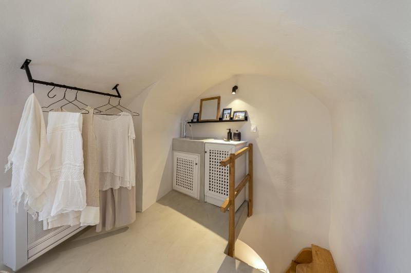 Caldera Houses Oia - image 26