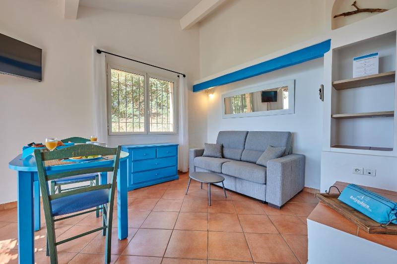 One-Bedroom House image 4