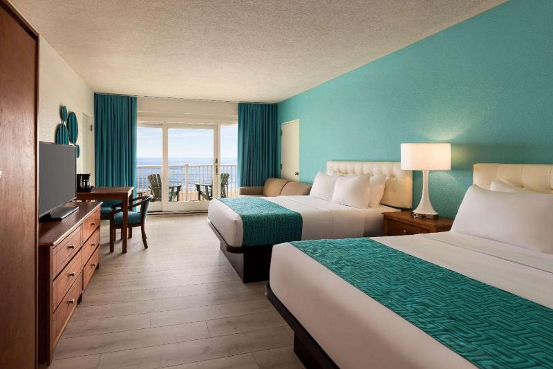 Oceanfront Room with Two Double Beds image 1