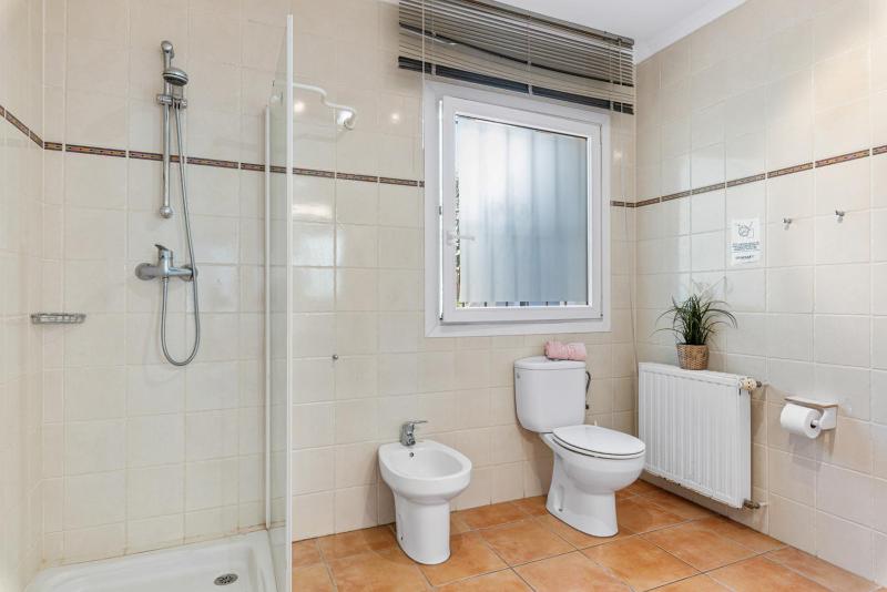 Villa Salada - PlusHolidays - image 33