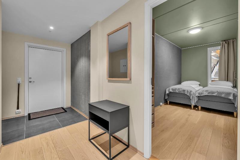City Home Aurora - image 47