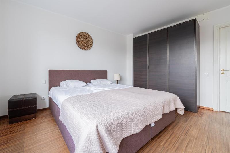 Yoga Residence Apartments - image 4