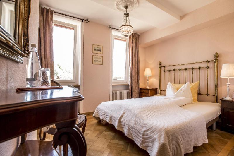 Single Room image 1