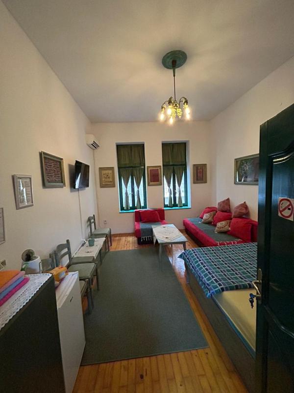Comfort Triple Room image 3