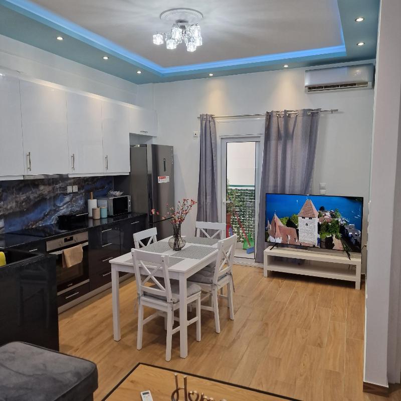 Luxury apartment Kato Patissia - image 12