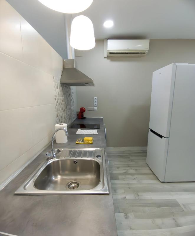 Apartamento en pleno centro de Alicante by Renthas - image 7
