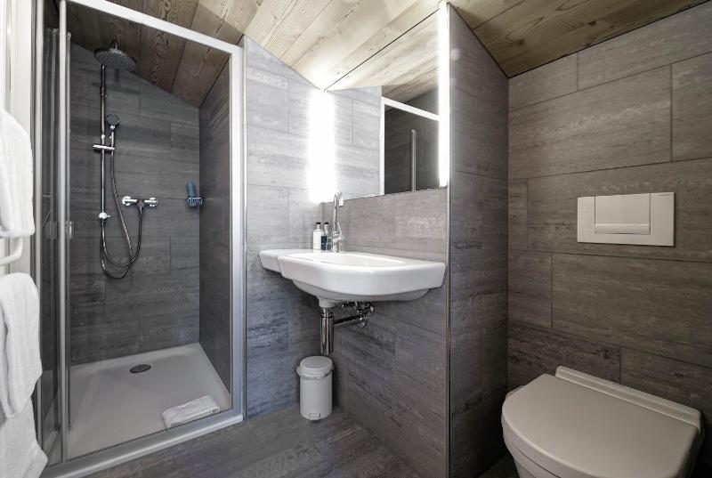 Superior Quadruple Room image 4