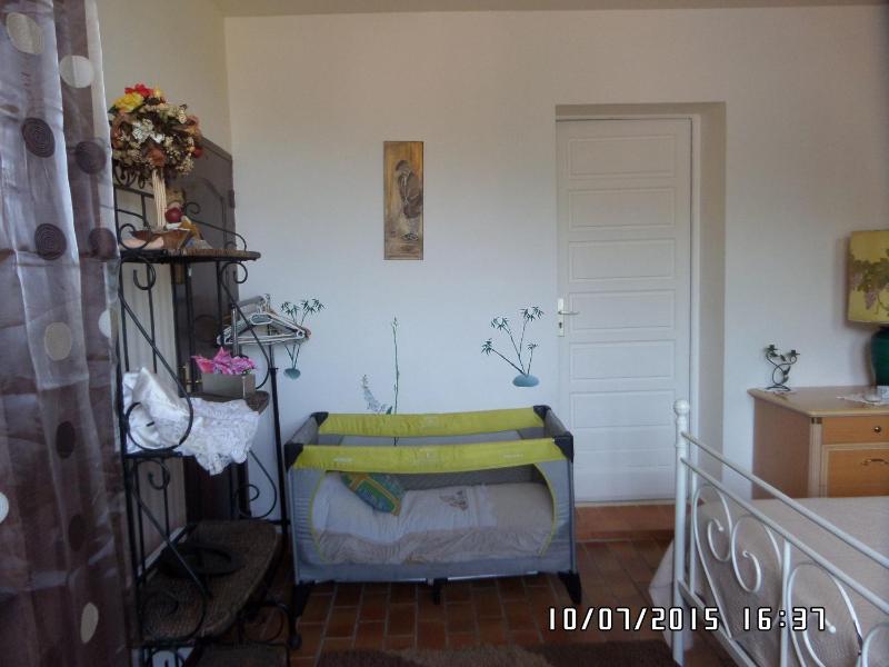 Apartment image 3