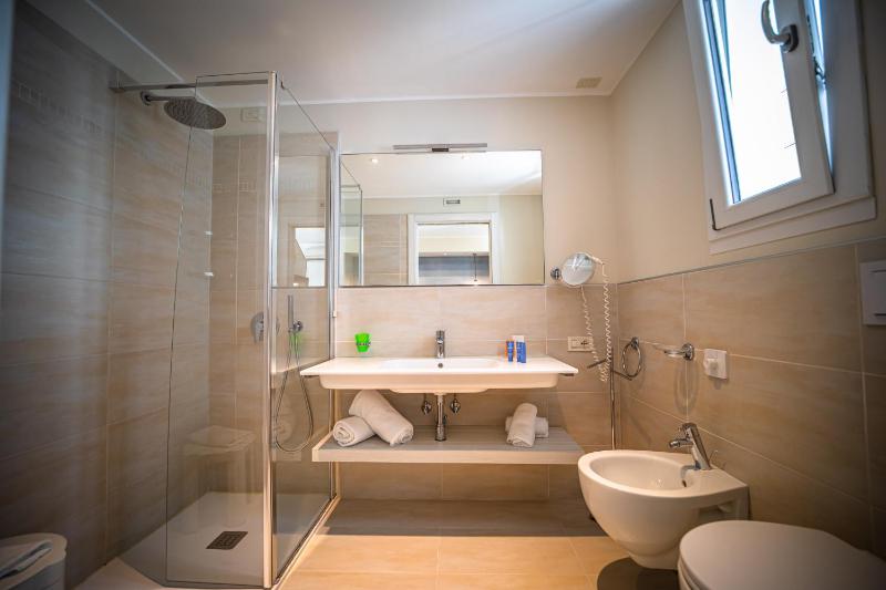 Triple Room image 1