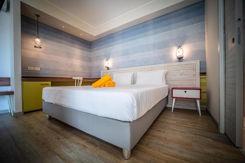 Triple Room image 4