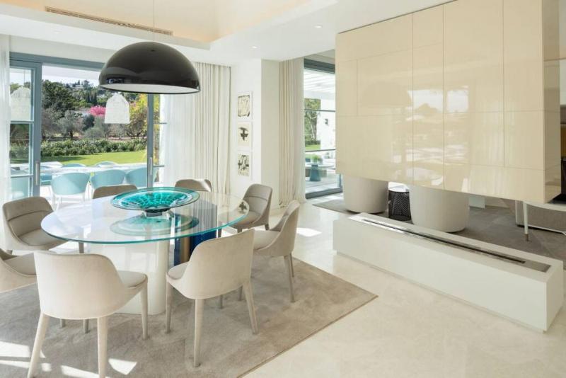 Villa Paris 7 bedroom Villa in Marbella - image 10