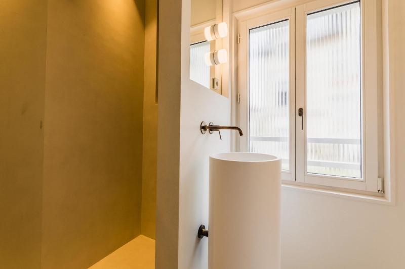 aÏA KEYWEEK Quiet town house - image 10