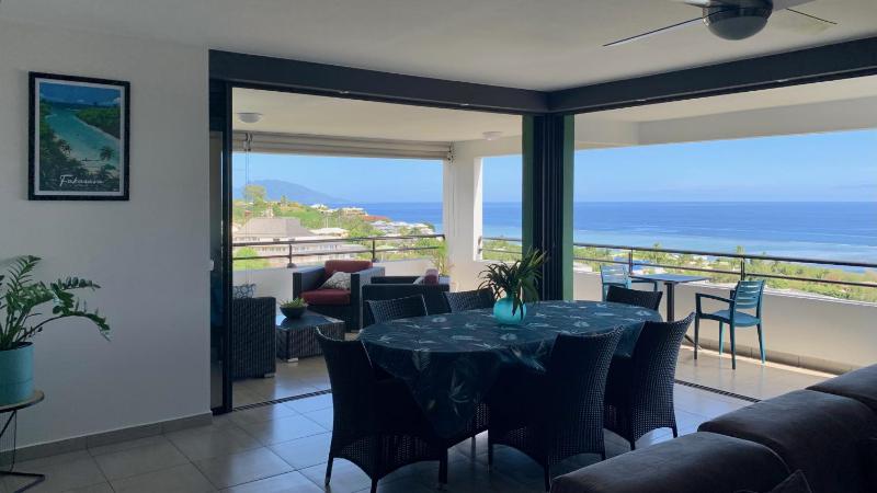 Kaili Ocean view luxury 2BR AC throughout Fiber Wifi & Pool - image 8