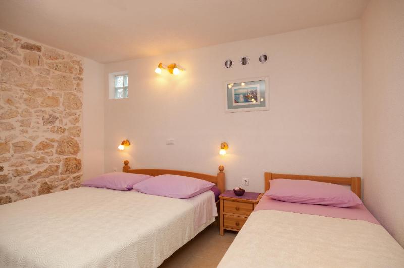 Apartments Mande and Kate - image 19