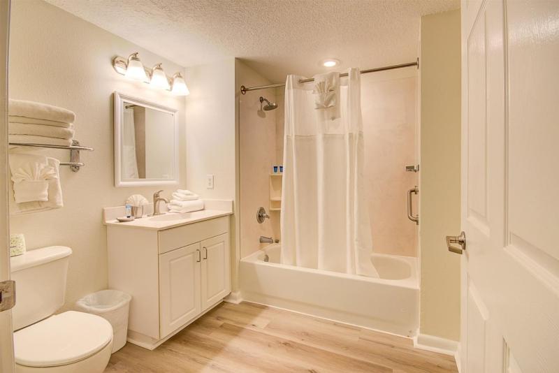 Unit 2224 Ocean Walk - 3 Bedroom Ocean Front - image 8
