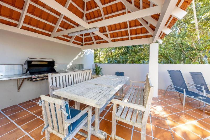 6 Parkshores Sunshine Location Location Location 100m to beach access - image 14