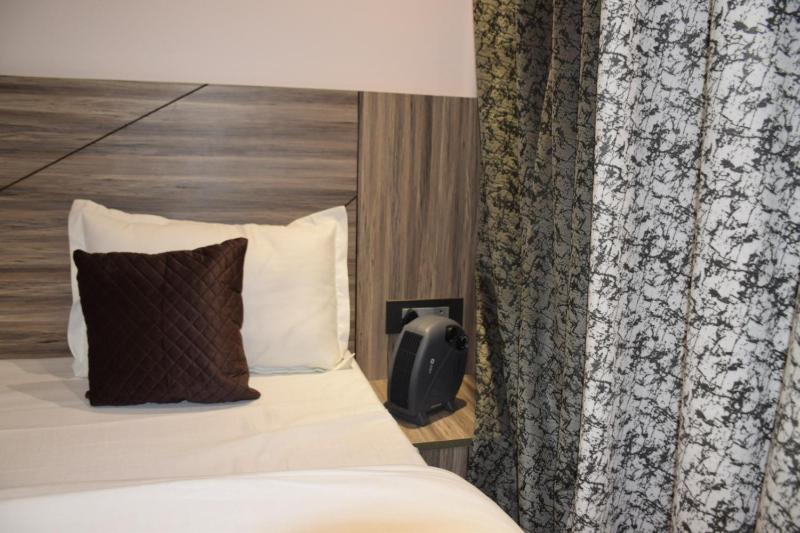 2BHK luxury Escape in rishikesh - image 13