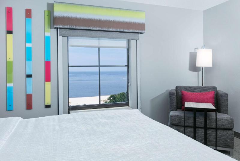 King Room - Disability Access image 4