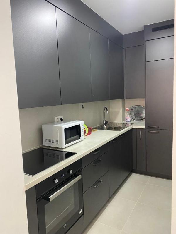 Azra Apartment - image 2