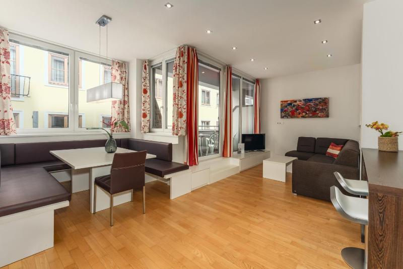 One-Bedroom Apartment image 1