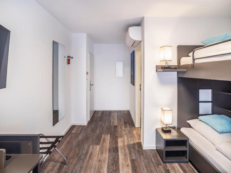 Economy Double or Twin Room image 4