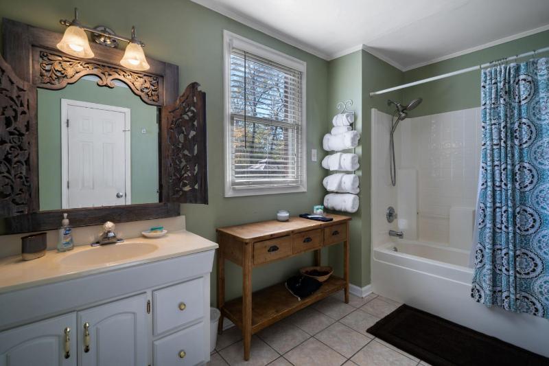 One Bedroom Carriage House image 3