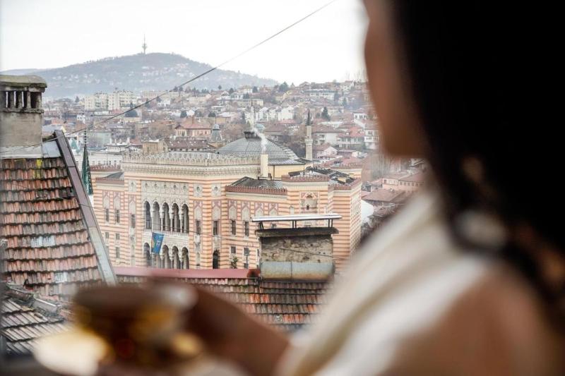 Luxury Studio with City View image 2
