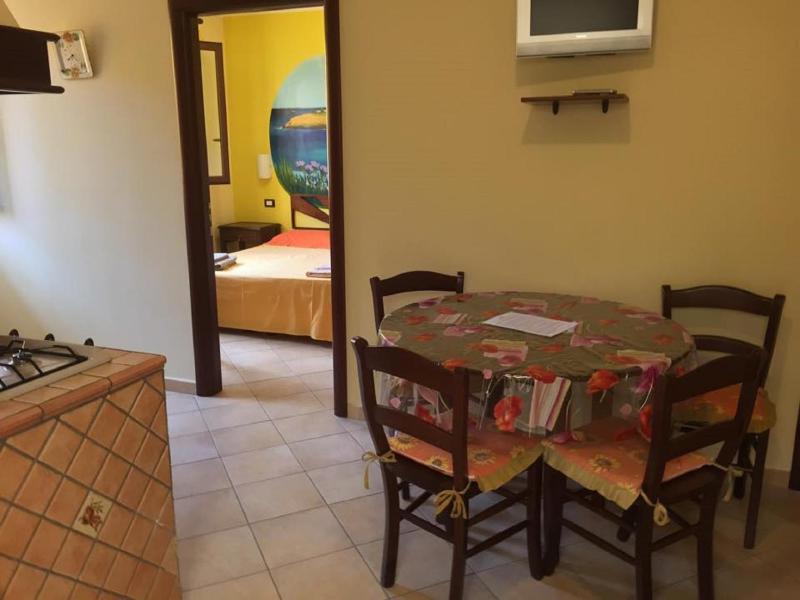 Two-Bedroom Apartment image 4