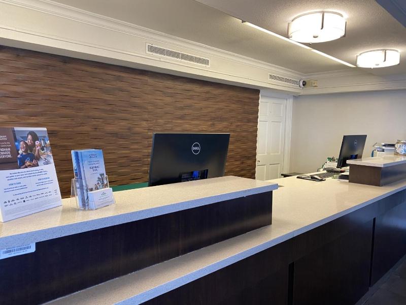 Wingate by Wyndham Galveston Beachfront at the Seawall - image 12