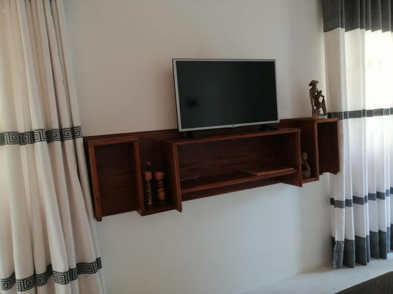 Jennifer's Villa - image 22