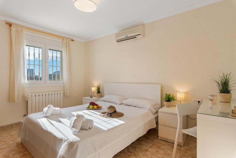 Villa Mila 10 - PlusHolidays - image 4
