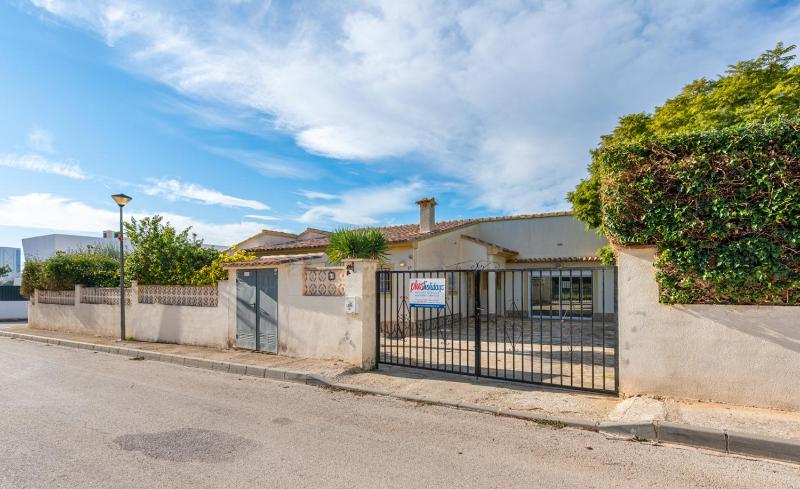 Villa Mila 10 - PlusHolidays - image 28