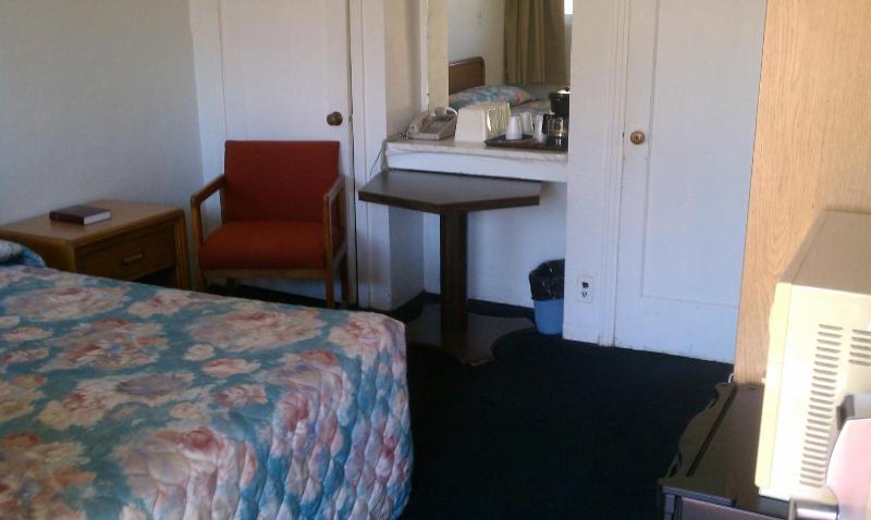 King Room image 2