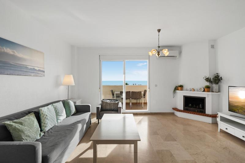 Torrequebrada apartment by Costarentals - Ref 238 - image 15
