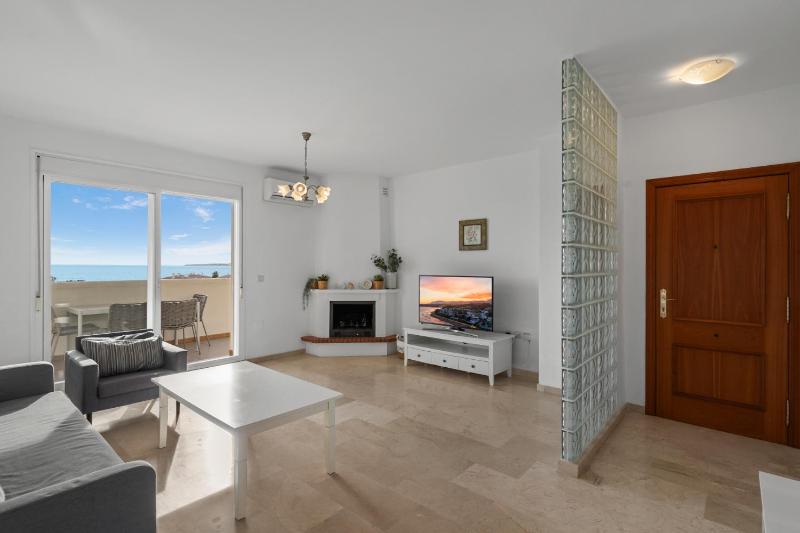 Torrequebrada apartment by Costarentals - Ref 238 - image 3