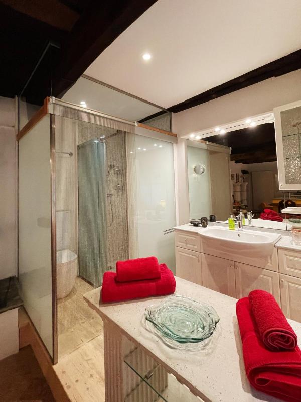 Deluxe Junior Suite image 4
