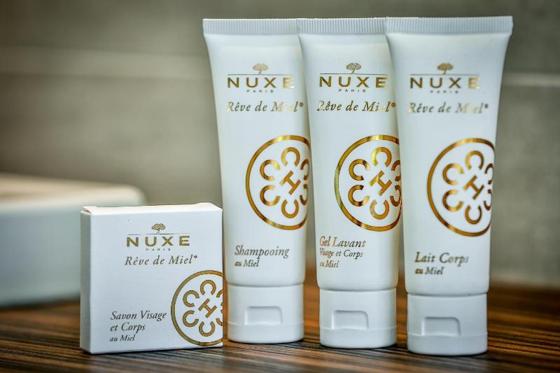 Junior Suite image 2