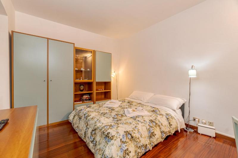 Studio Apartment image 4
