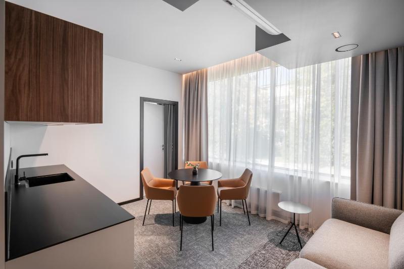 Apartment image 4