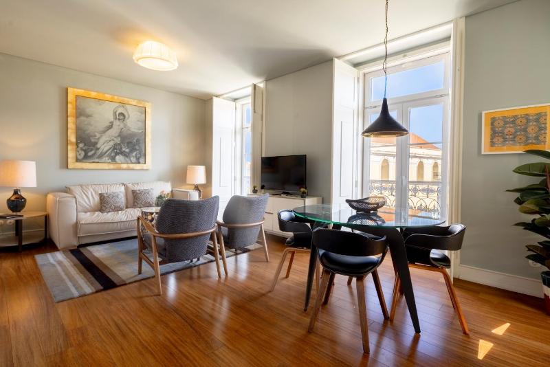 Deluxe Apartment image 3