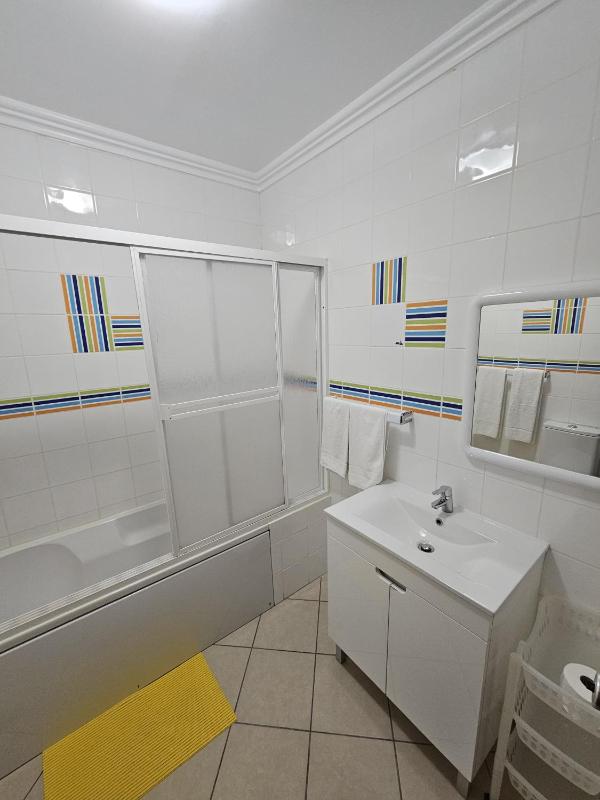 Double Room image 4