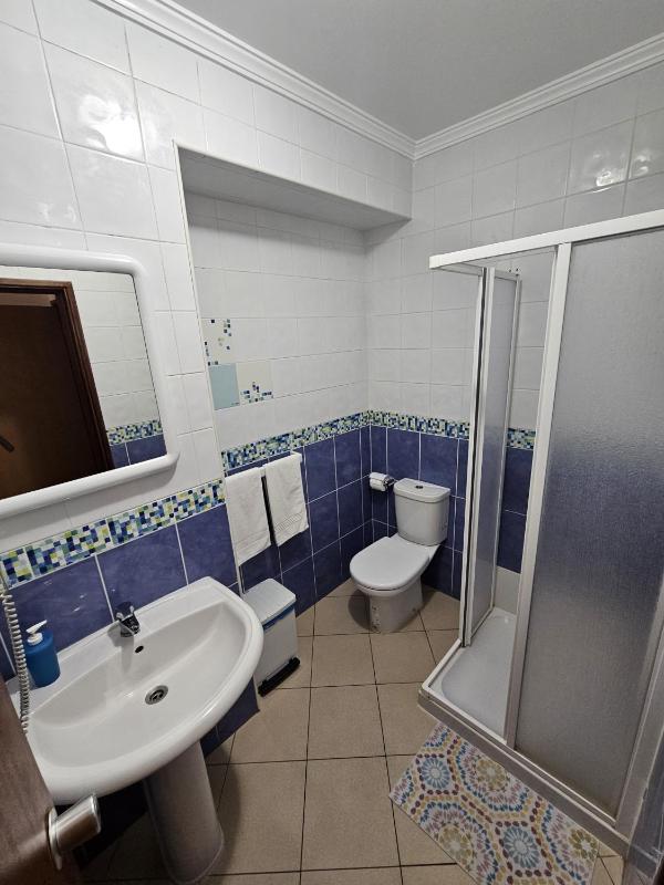 Double or Twin Room with Garden View image 1