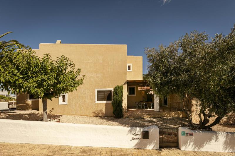 Standard Villa image 1