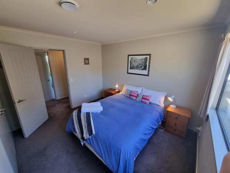Mountain View Hideaway - image 25