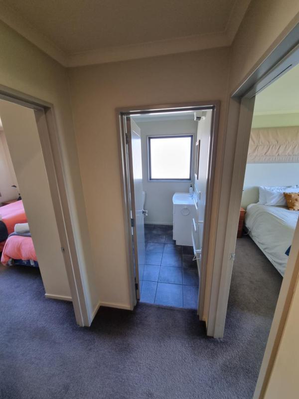 Mountain View Hideaway - image 28