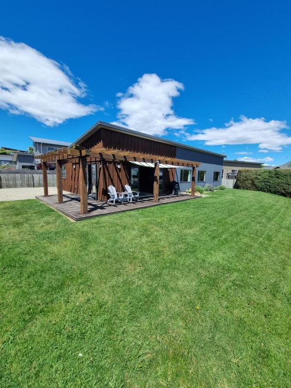 Mountain View Hideaway - image 22