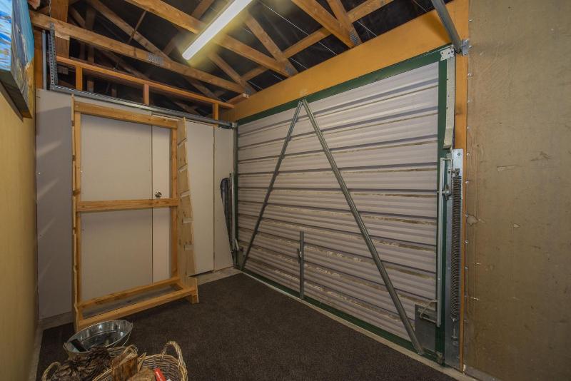 Central Comfort in Wanaka - image 27